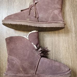 BearPaw Women Boots